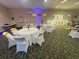 Santas Lodge and Resort