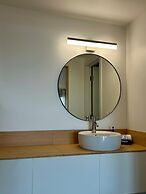 Harbor Inn Self Check-in Hotel