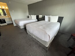 Harbor Inn Self Check-in Hotel