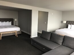 Harbor Inn Self Check-in Hotel