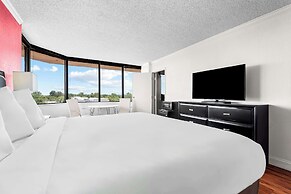 Magnolia Bluffs, BW Signature Collection