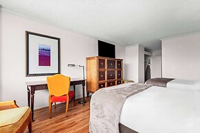 Magnolia Bluffs, BW Signature Collection