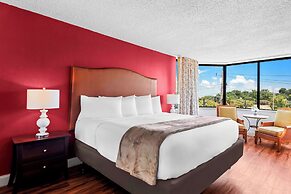 Magnolia Bluffs, BW Signature Collection