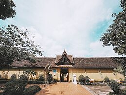 Seasons Riverside Hotel