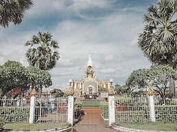 Seasons Riverside Hotel