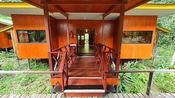 Bilit Adventure Lodge