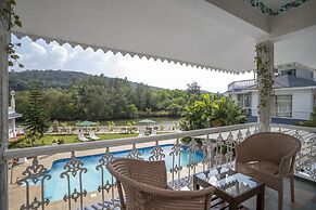 Stone Wood River Front