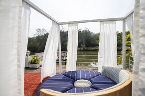 Stone Wood River Front