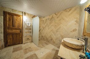 Chelebi Cave House