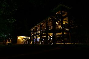 Nil Diya Mankada Safari Lodge