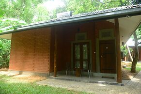 Nil Diya Mankada Safari Lodge