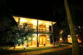 Nil Diya Mankada Safari Lodge