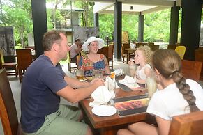 Nil Diya Mankada Safari Lodge