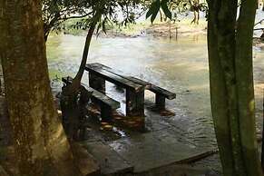 Nil Diya Mankada Safari Lodge