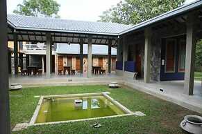 Nil Diya Mankada Safari Lodge