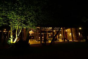 Nil Diya Mankada Safari Lodge