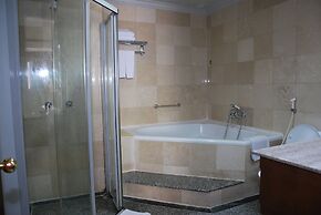 Planet Holiday Hotel & Residence