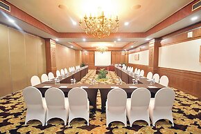 Planet Holiday Hotel & Residence