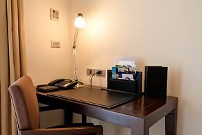 Grand Asoke Suites Boutique Residence