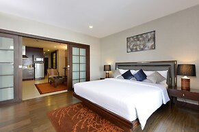 Grand Asoke Suites Boutique Residence