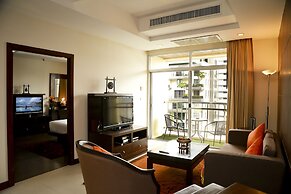 Grand Asoke Suites Boutique Residence