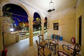 Antik Cave House - Special Class