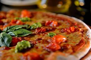 The Coach House at Val du Charron