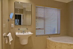 The Coach House at Val du Charron