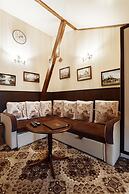 Dom Romanovykh Mini-Hotel