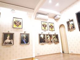 Dom Romanovykh Mini-Hotel