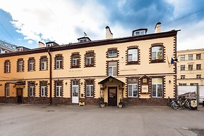 Dom Romanovykh Mini-Hotel