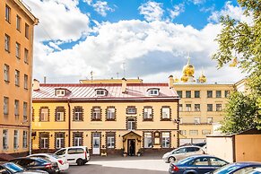 Dom Romanovykh Mini-Hotel