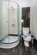 Essential Summer - Adults only