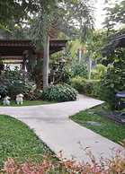 Boutique Village Hotel