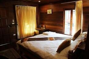 Boutique Village Hotel