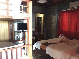 Boutique Village Hotel