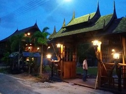 Boutique Village Hotel