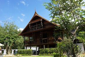 Boutique Village Hotel