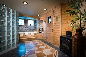 The Historic Webster House