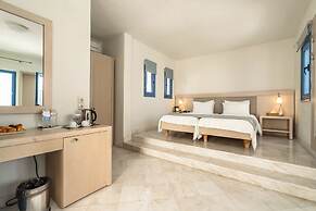 Porto Galini Seaside Resort & Spa