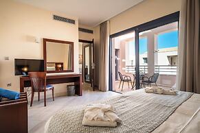 Porto Galini Seaside Resort & Spa