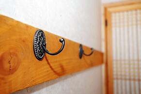 Happiness Full Guesthouse