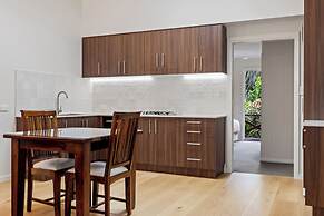 Lorhiti Apartments