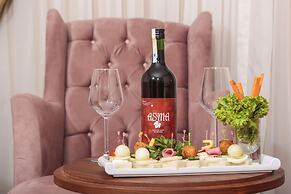 J'adore Deluxe Hotel & Spa