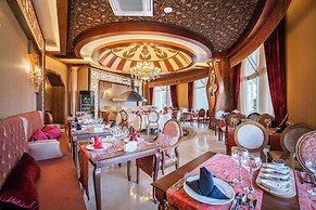 J'adore Deluxe Hotel & Spa