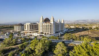 J'adore Deluxe Hotel & Spa