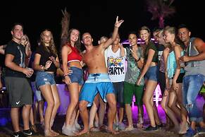 J'adore Deluxe Hotel & Spa