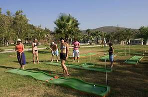 J'adore Deluxe Hotel & Spa