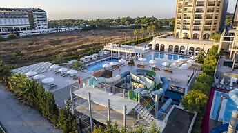 J'adore Deluxe Hotel & Spa