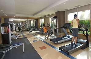 J'adore Deluxe Hotel & Spa